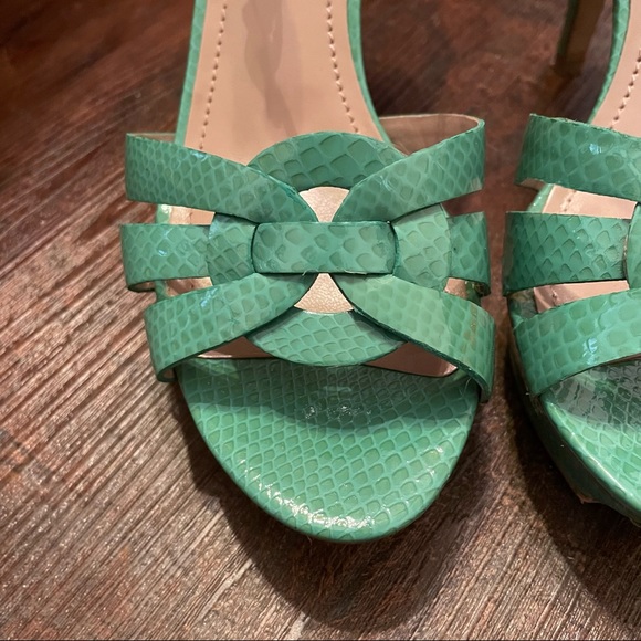 Vince Camuto Toledo Mojito Snake Patent Heels - Picture 3 of 9
